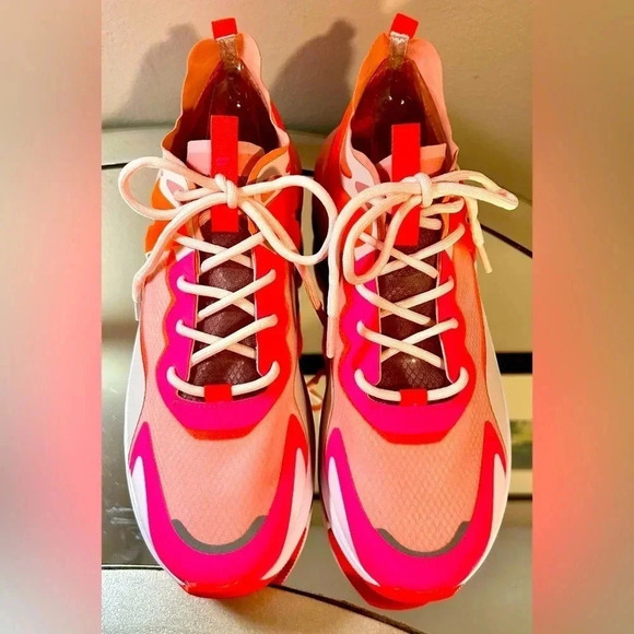 New FABLETICS Cheviot Performance Sneakers, Size 9 - Picture 1 of 7